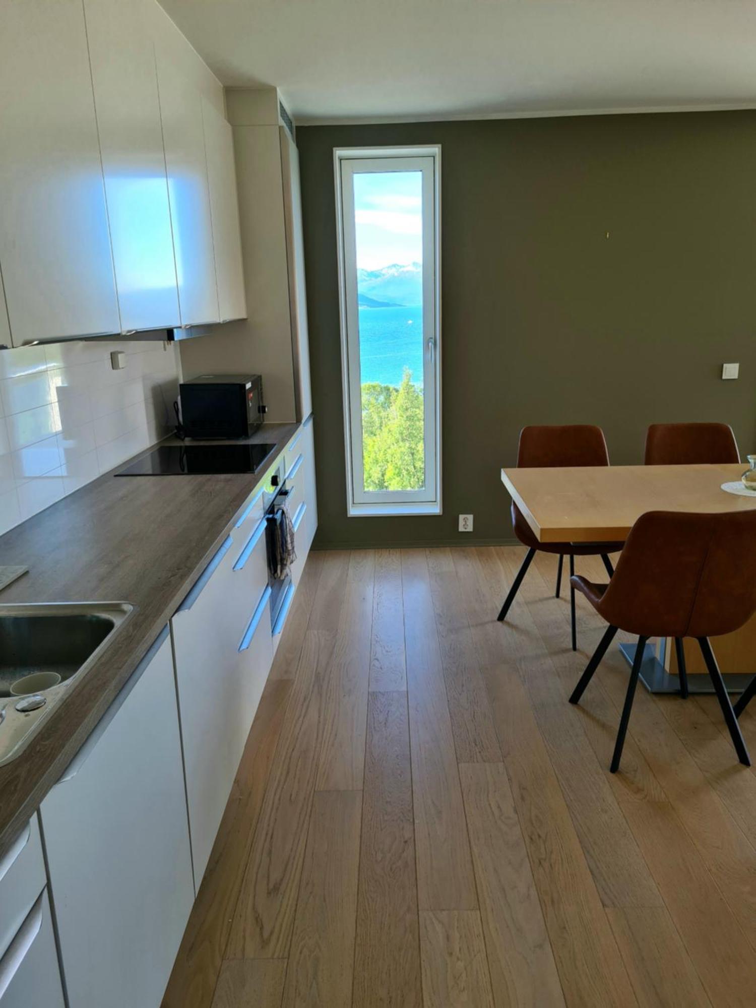 Apartment Moderne Toppleilighet,